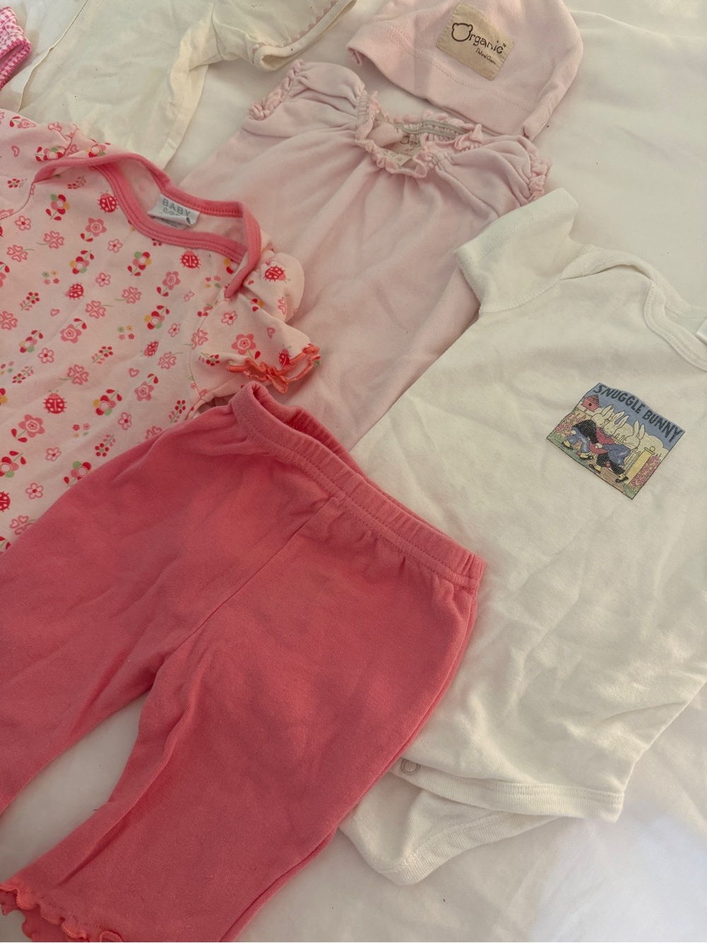 Girl 0-12 months bundle of clothing